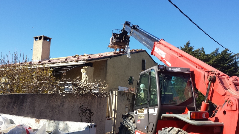 Toiture à Chateauneuf de Gadagne ( Vaucluse )